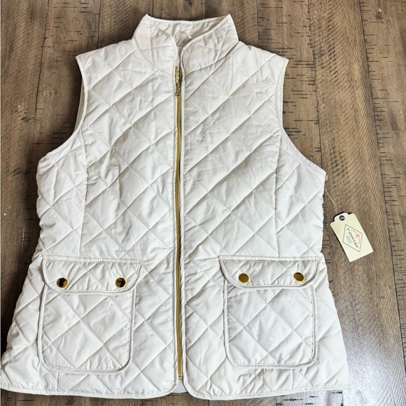 St. John's Bay Off-White Quilted Vest with Gold Zipper - Picture 2 of 7
